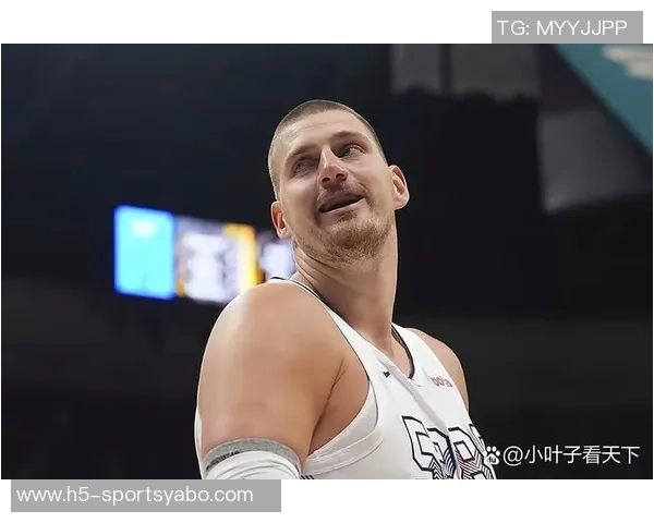 名嘴比尔西蒙斯评选中锋阵容约基奇领衔一阵申京杜伦入选二三阵