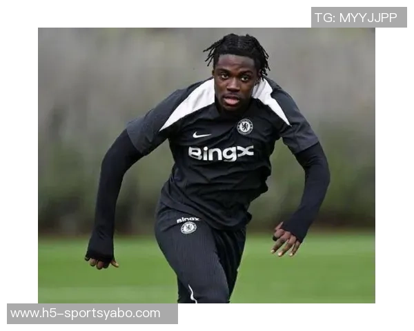 拉维亚蓝军生涯遭遇重创21岁小将两年内伤缺503天令人心痛